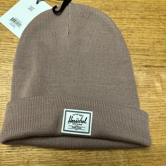 Herschel Supply Co NWT Ash rose knit Elmer Beanie $25 MSRP - Picture 6 of 8